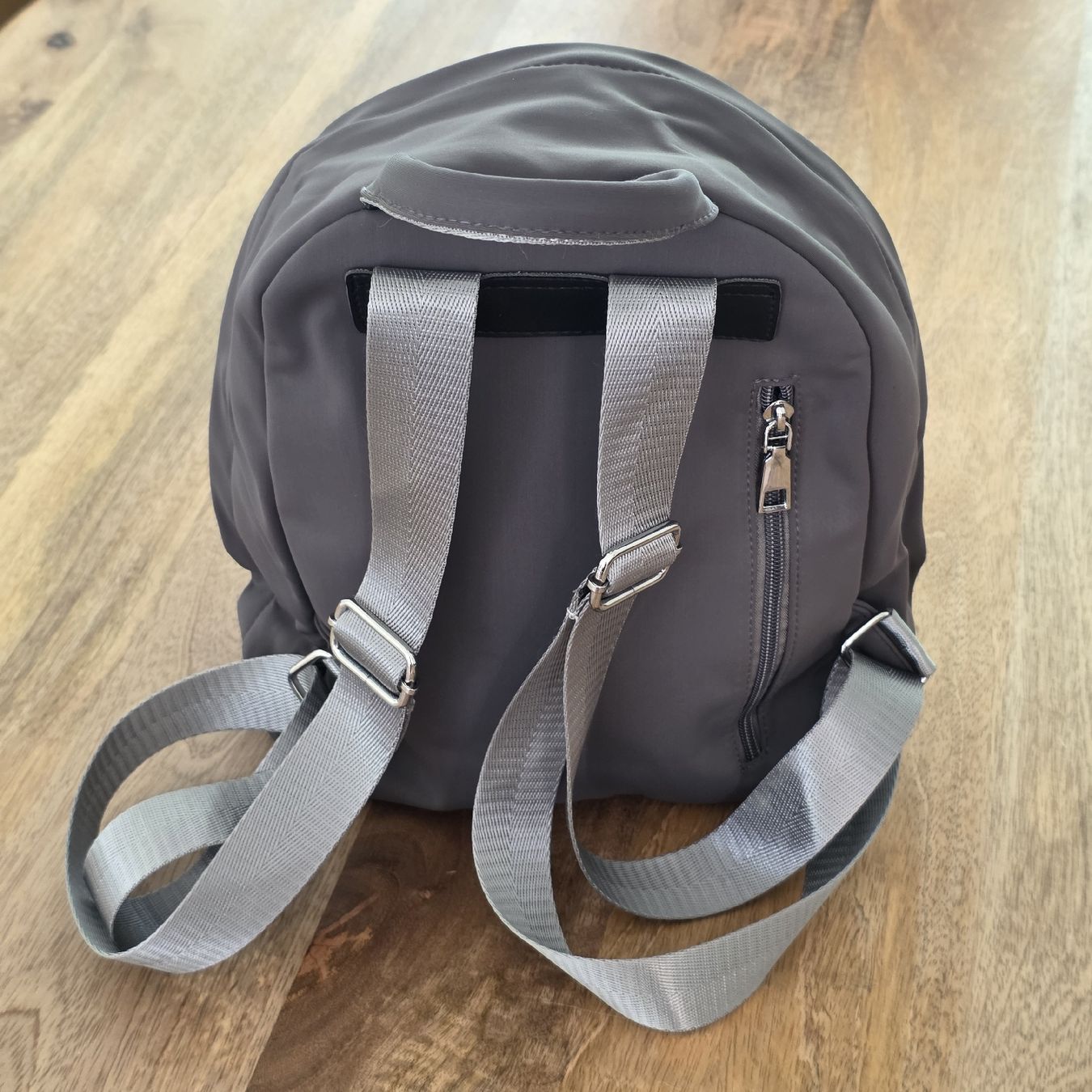 Rucksäcke: Grauer Rucksack – Neu – Neu (gemäss Beschreibung) aus Rheinsulz von Gilea 1