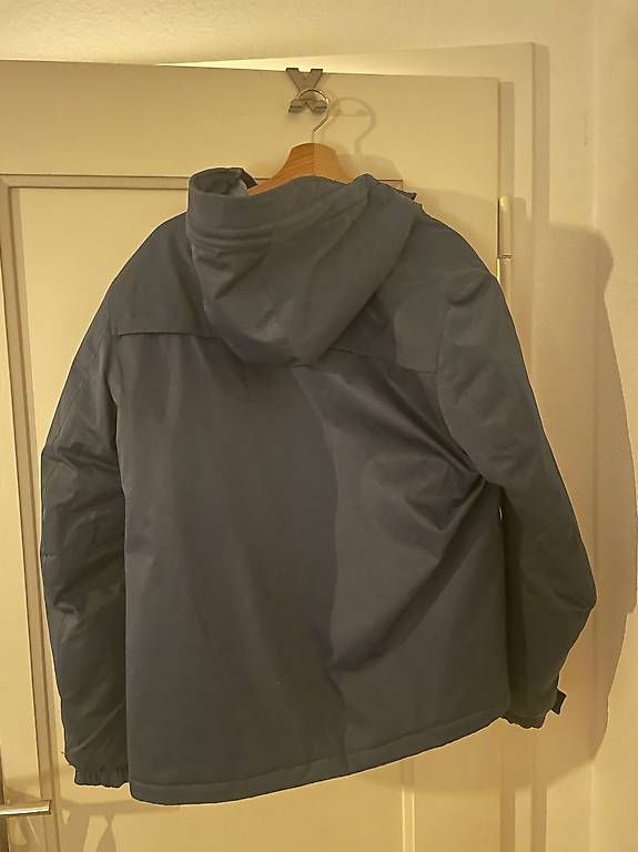 Vestes: Winterjacke von "Blend" – D'occasion à Basel par AntoKramer 3