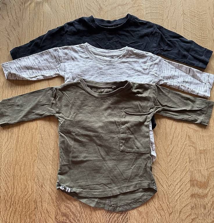 Lotti & Set di vestiti: Jungs Kleider Set Gr. 68  – Usato da Unterwasser venduto da jan_jxh6 1