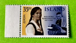 BRIEFMARKEN AUS Island UNGESTEMPELT  Siehe Original Fotos. 