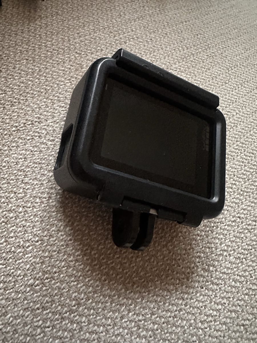 Gopro Action Cam: GoPro Hero 6 Black + Accessories – Nuovo (secondo la descrizione) da Zürich venduto da chayen 5