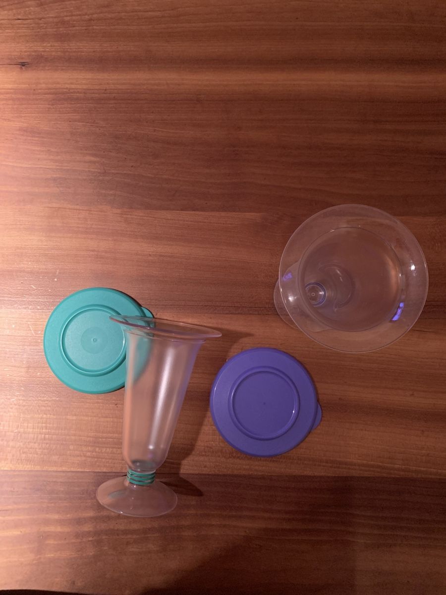 Tupperware Behälter & Ähnliches: Tupperware Dessertbecher:Set aus 5 pcs mit farbigen Deckel – Gebraucht aus Udligenswil von Trisha70 4