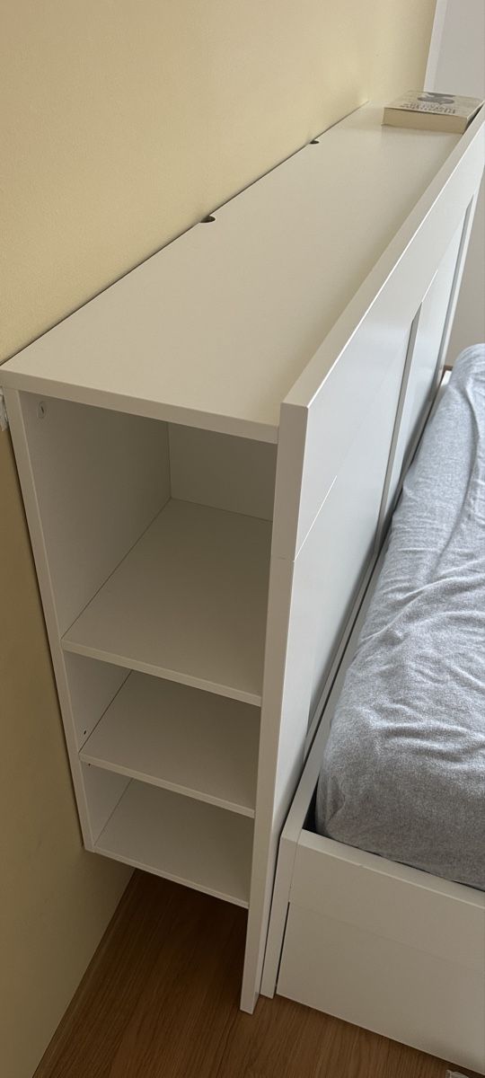 Ikea Letti: BRIMNES headboard with storage compartment – Usato da Zürich venduto da gel_8npg 3