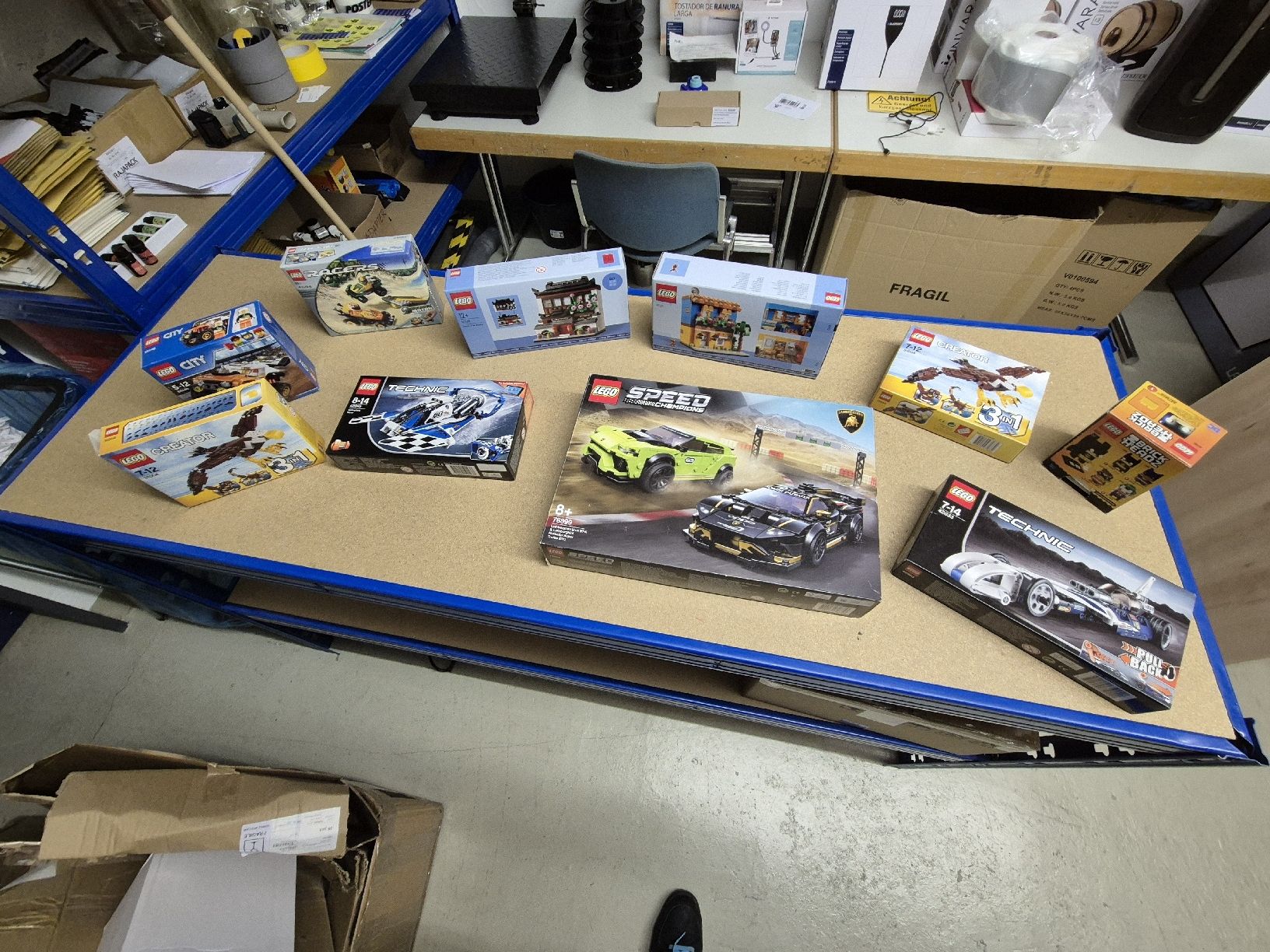 Lego Giocattoli: 10 Lego Sets, Technic, Speed Champions uvm. – Usato da Chur venduto da rest-posten-24 2