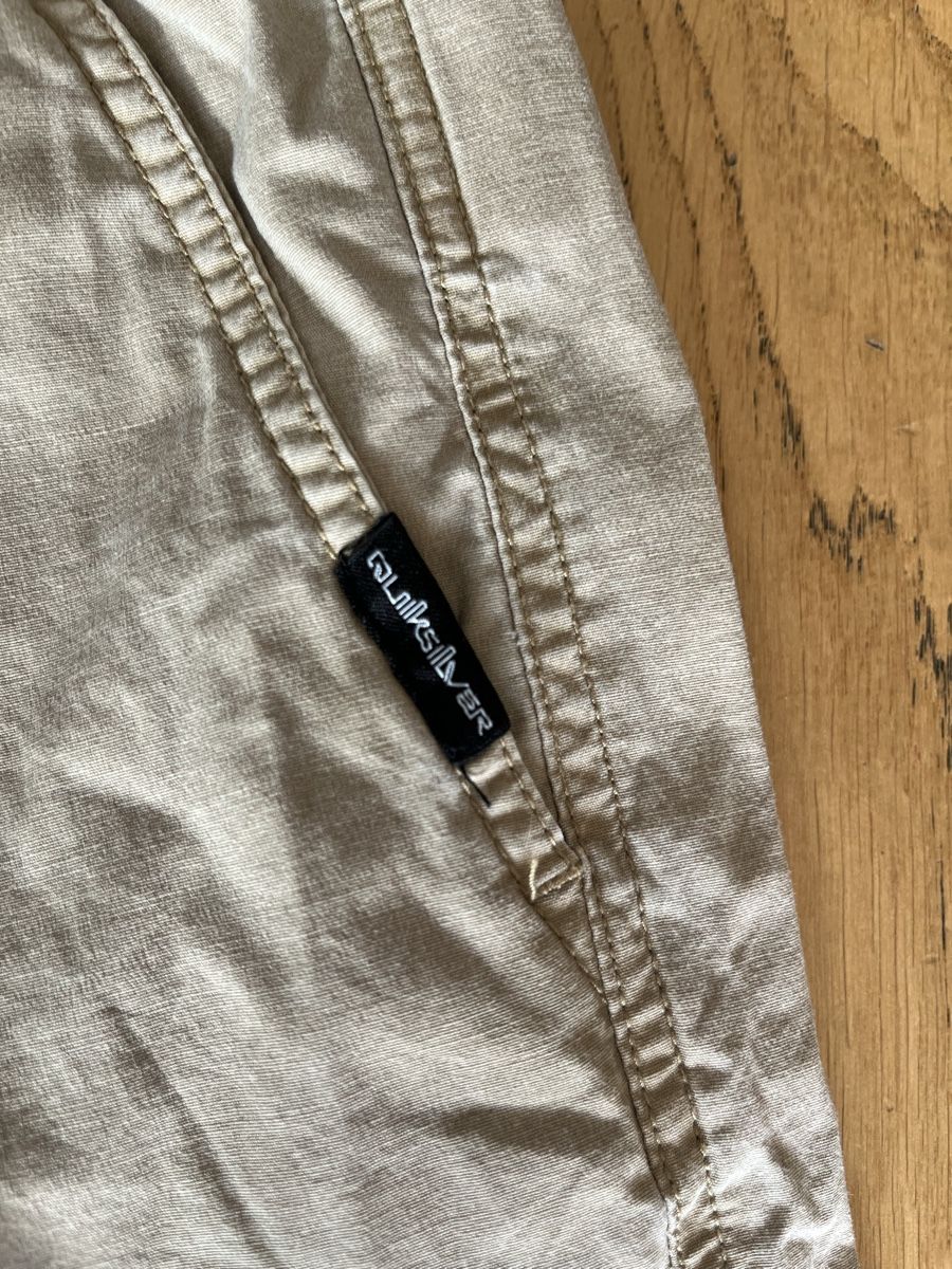 Quiksilver Pantaloni: Short Quiksilver homme S – Usato da Riaz venduto da bigbellyla 1