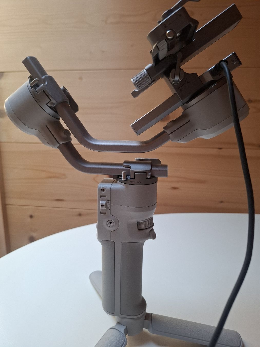 DJI Sonstiges Zubehör: DJI RS4 Stabilisator Gimbal neuwertig  – Gebraucht aus Wolfenschiessen von eli_jpr7 2
