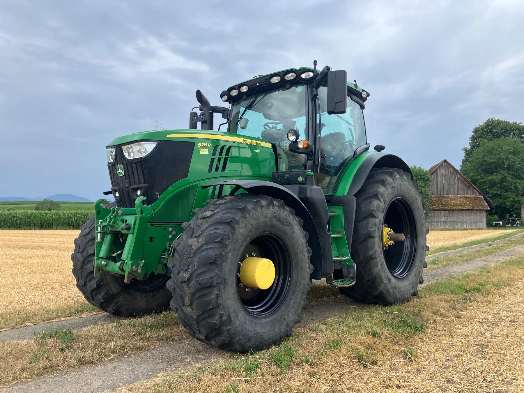John Deere Traktoren: John Deere 6215 R – Gebraucht aus Grosswangen von werkstatt6022