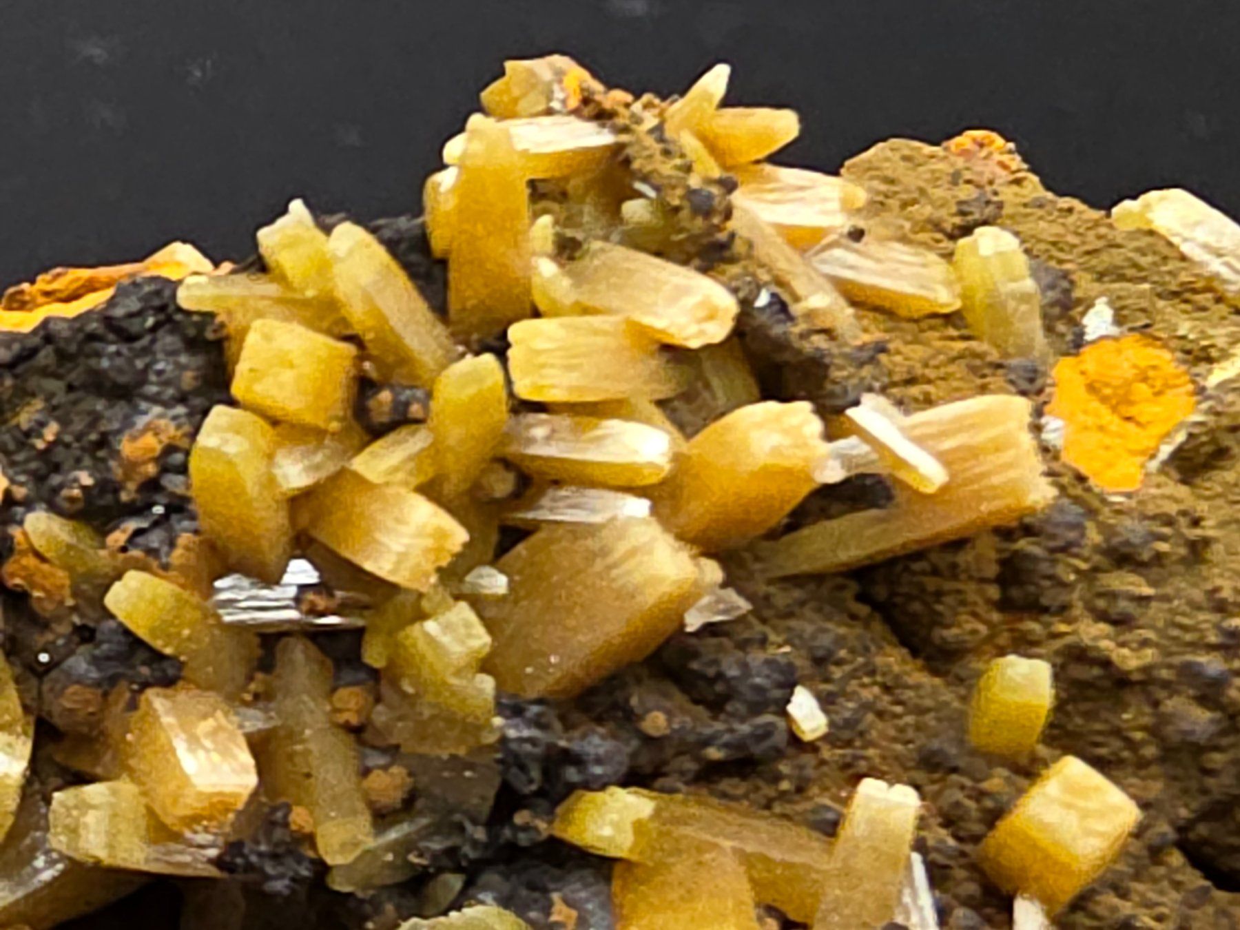 Minerali & Pietre curative: Wulfenite on Mottramite Ojuela Mine, Mapimí, Durango, Mexico – Usato da Figino venduto da minshop 2