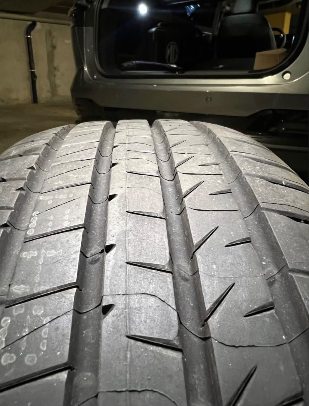 Pneumatici & Ruote complete: 4x Bridgestone Alenza – Nuovo (secondo la descrizione) da Fällanden venduto da Pilotboy 3