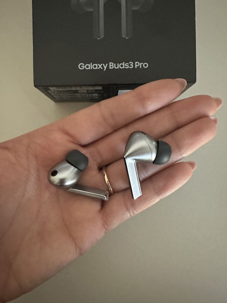 Samsung Kopfhörer: Samsung Galaxy Buds3 Pro  – Neu (gemäss Beschreibung) aus Zürich von brandysn 1