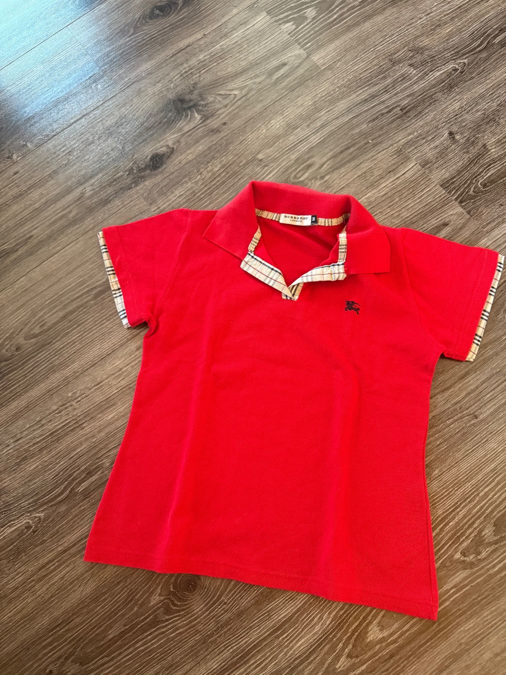 Burberry Magliette Polo: Polo Burberry S-M – Usato da chermignon venduto da pioupioumf