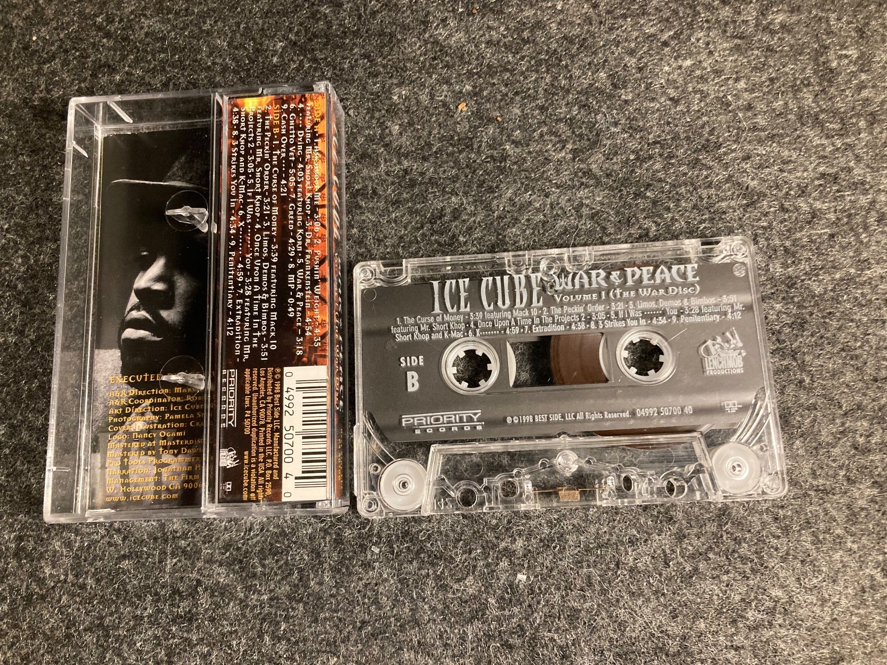 Musicassette: Ice Cube - War & Peace Vol. 1 (The War Disc) (MC) – Usato da Fribourg venduto da Karushi 4