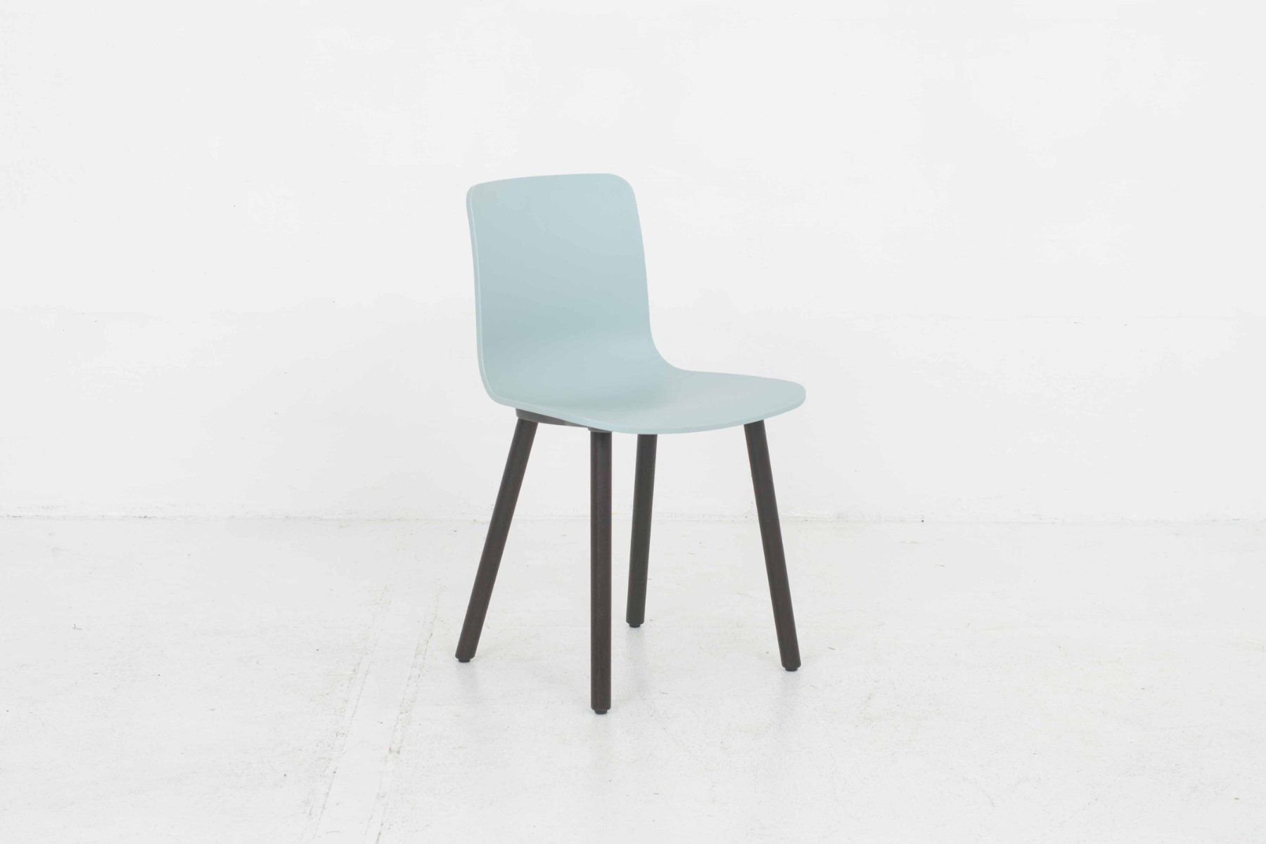 Vitra Sedie: Jasper Morrison HAL Wood Stuhl von Vitra – Usato da Zürich venduto da STUZH38 2
