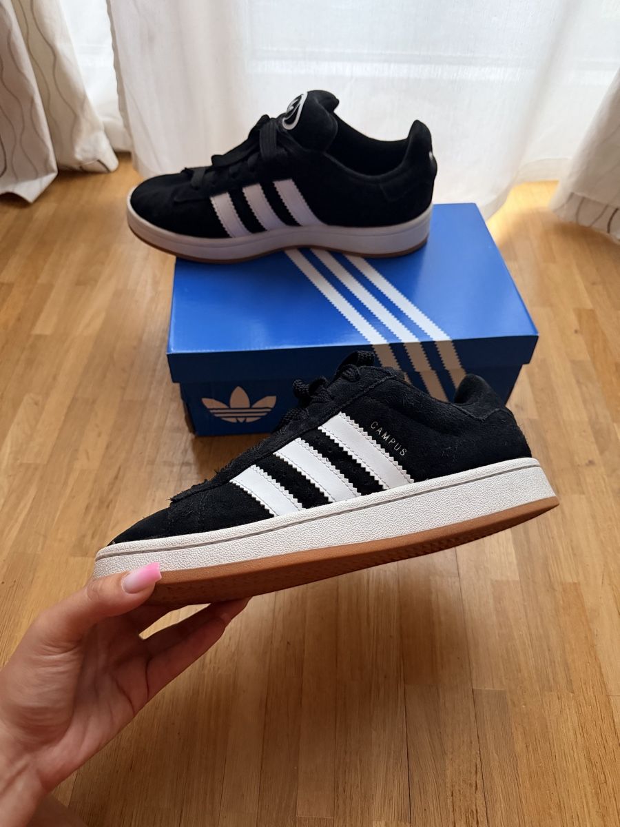 Adidas Scarpe da uomo: Adidas Campus Noir Taille 38,5 – Nuovo (secondo la descrizione) da Le Lignon venduto da Ana2831