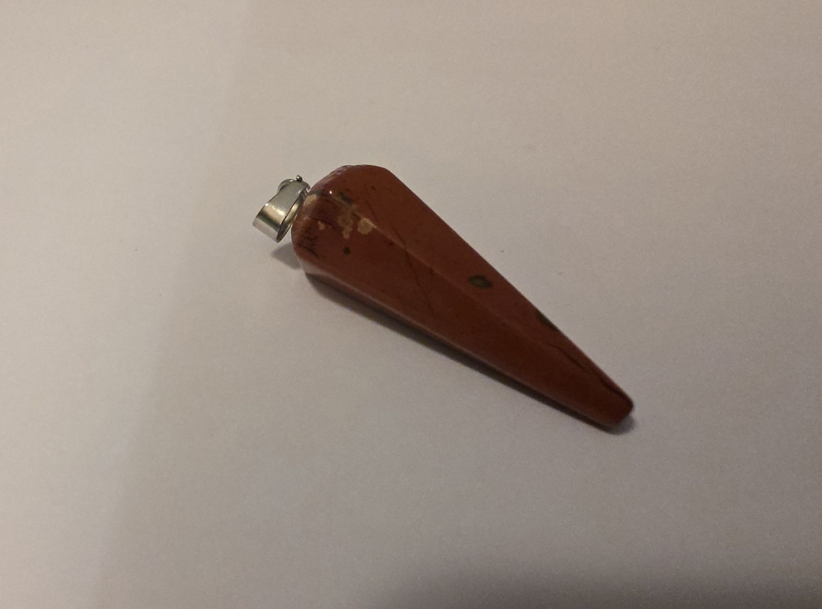 Minerali & Pietre curative: Pendel Jaspis rot 3 x 1 cm. – Nuovo e nell'imballaggio originale da Menziken venduto da Mirager 2