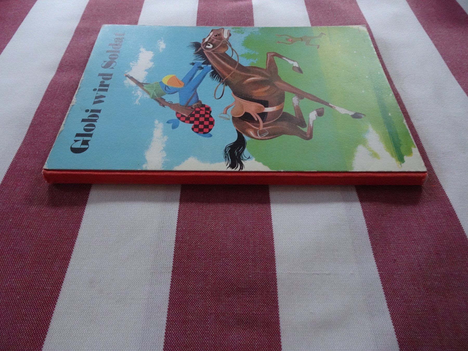 Comics: Globi wird Soldat - 5. Auflage 1963/64 - G1355 – Gebraucht aus Küssnacht am Rigi von Bookslove 7