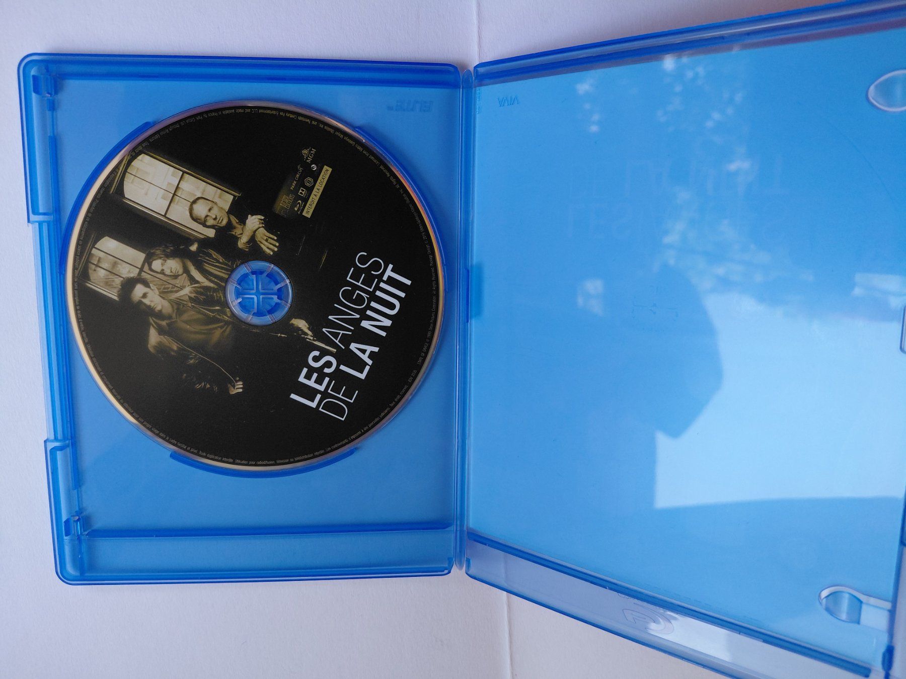 Tous les DVDs: Les anges de la nuit – D'occasion à Denges par Hellboy10 3
