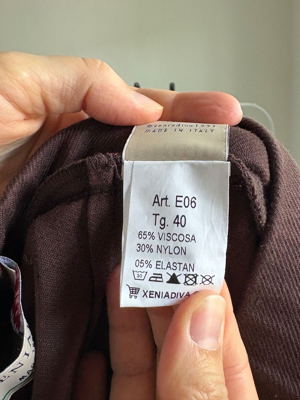 Pantaloni: Plisseehosen grau und braun – Nuovo (secondo la descrizione) da Zürich venduto da bbbggg 3