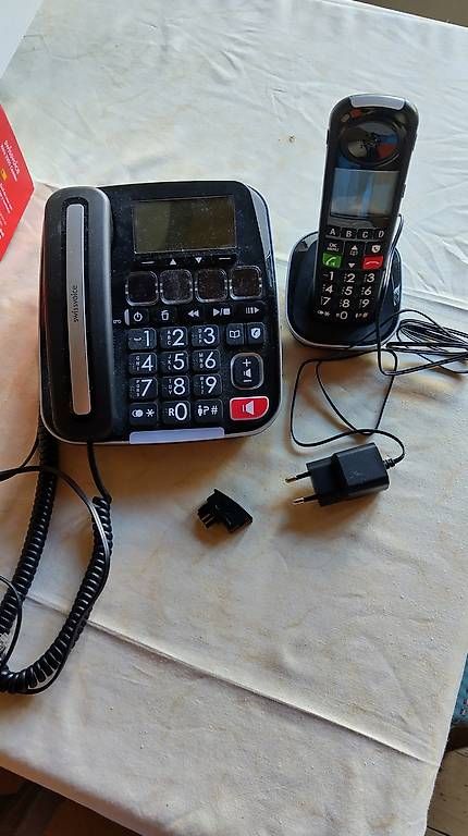 Telefoni: Senioren Telefon  – Usato da Dübendorf venduto da Buch3 2