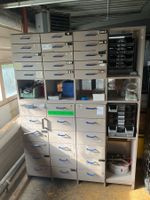 347 Schubladenschrank mit Inhalt aus Liquidation