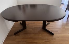 Runder Esstisch ausziehbar braun guter Zustand