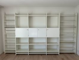 UPW Gestell Regal Büchergestell / Ulrich Peter Wieser