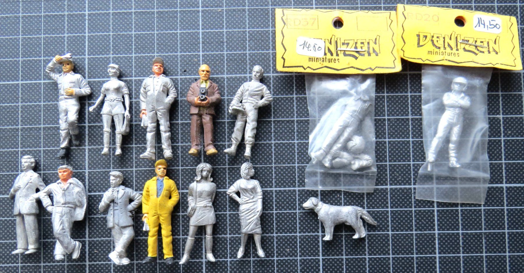 Modellini d'auto: 1:43 14 Figuren aus Metal – Nuovo (secondo la descrizione) da Ettingen venduto da campione_1