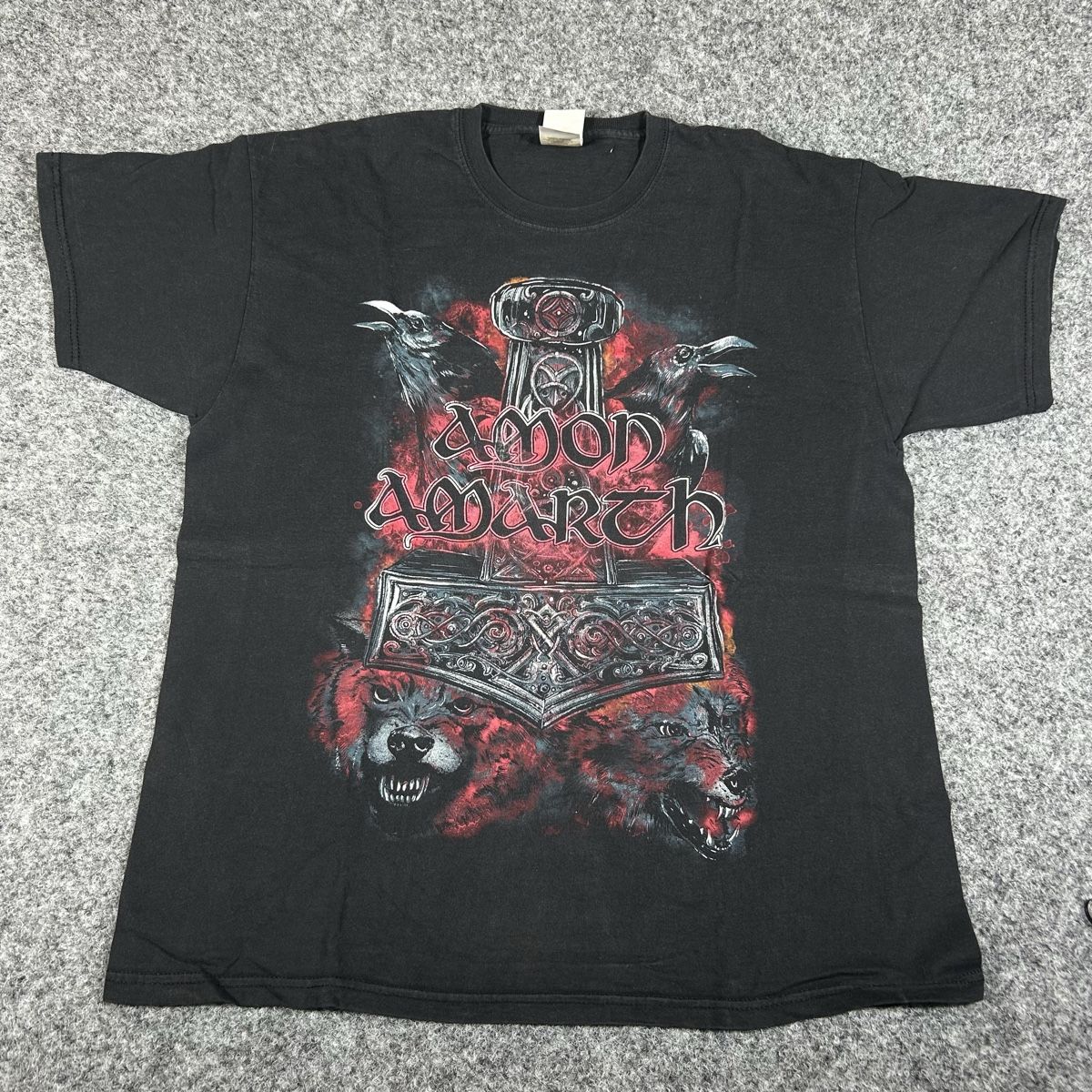 T-shirt: Merch Amon Amarth XL – Usato da La Sagne NE venduto da Matlasape