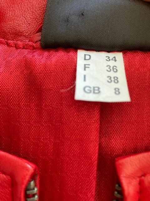Madeleine Giacche: Lederjacke in Rot – Usato da Ettenhausen TG venduto da Babi69 2
