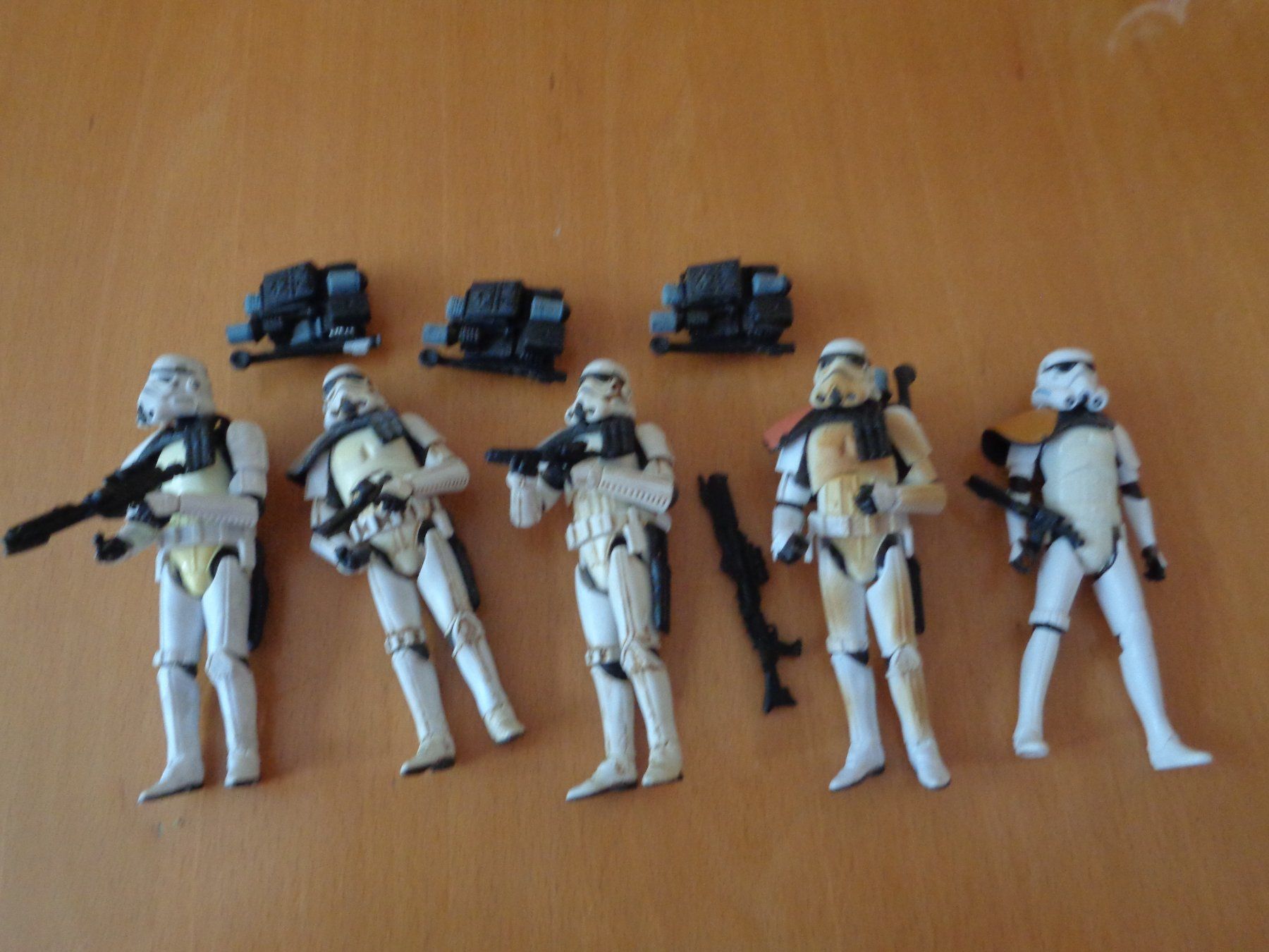 Hasbro Giocattoli: Star Wars Hasbro Sandtrooper Collection – Usato da sargans venduto da Angamar