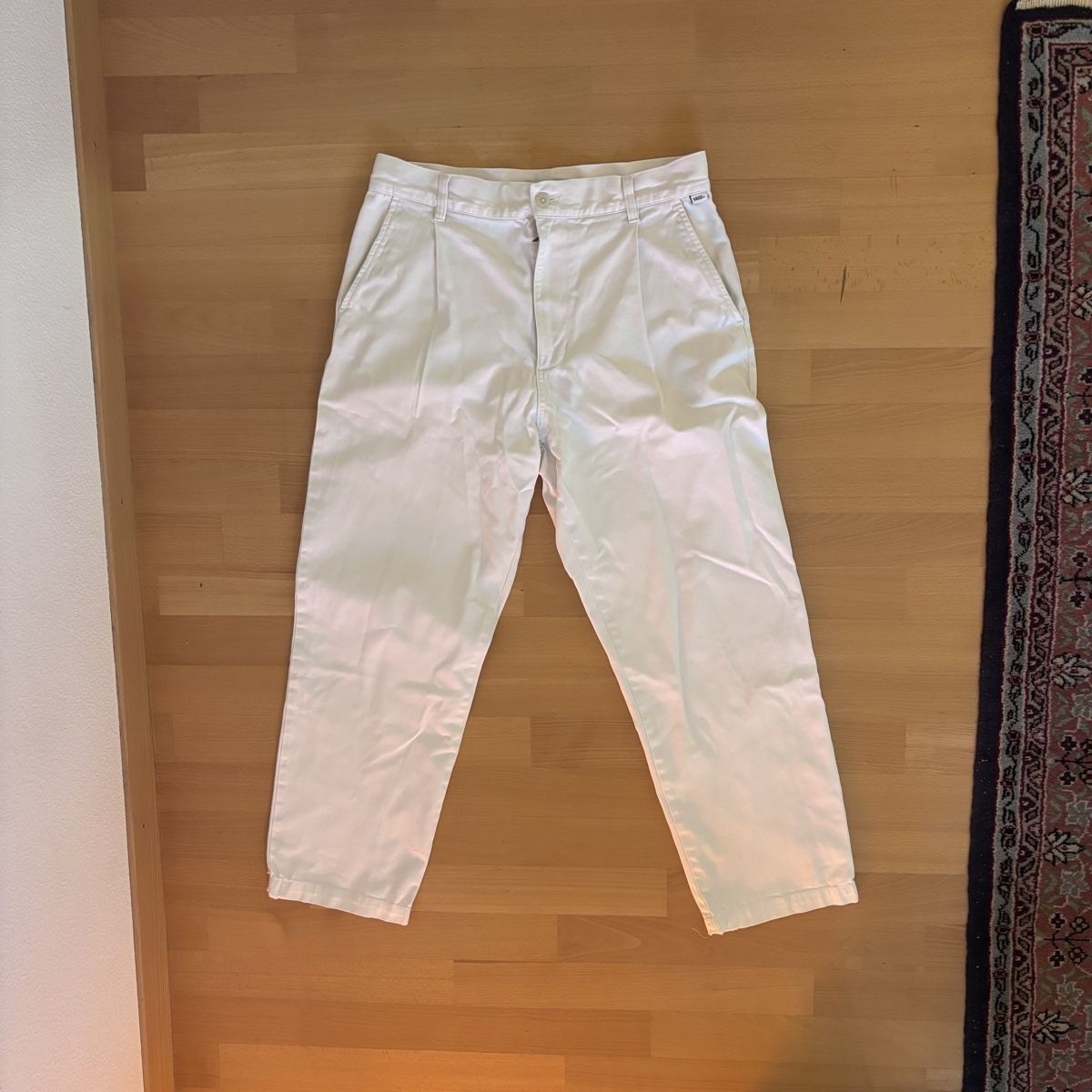 Vans Pantaloni: Vans Hose weiss Grösse 32 – Usato da Zürich venduto da sk8dave