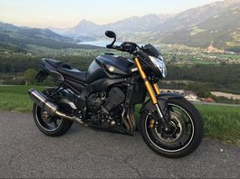 Motorrad Yamaha FZ8 NA - Sehr gepflegt - Premium Zubehör