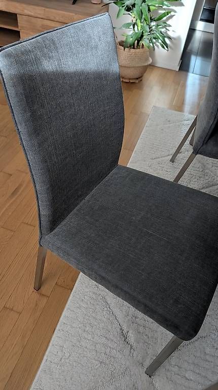 Chaises: 4 moderne Esszimmerstühle – D'occasion à Aarau par Gulsi 1