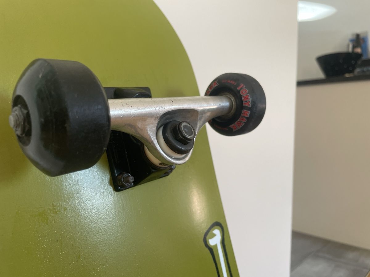 Skateboards: Cooles Studio Skateboard, neuwertig, super Design! – Usato da Teufen AR venduto da evi_77q5 1