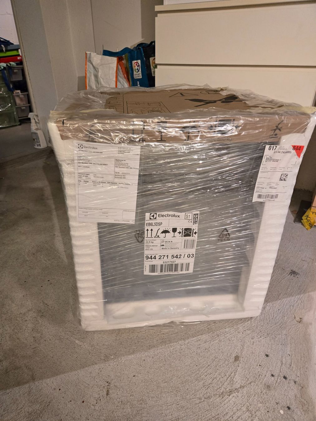 Electrolux Forni: Electrolux EB6L5DSP Einbaubackofen  55cm CH Norm – Usato da Buchs ZH venduto da pileni 4