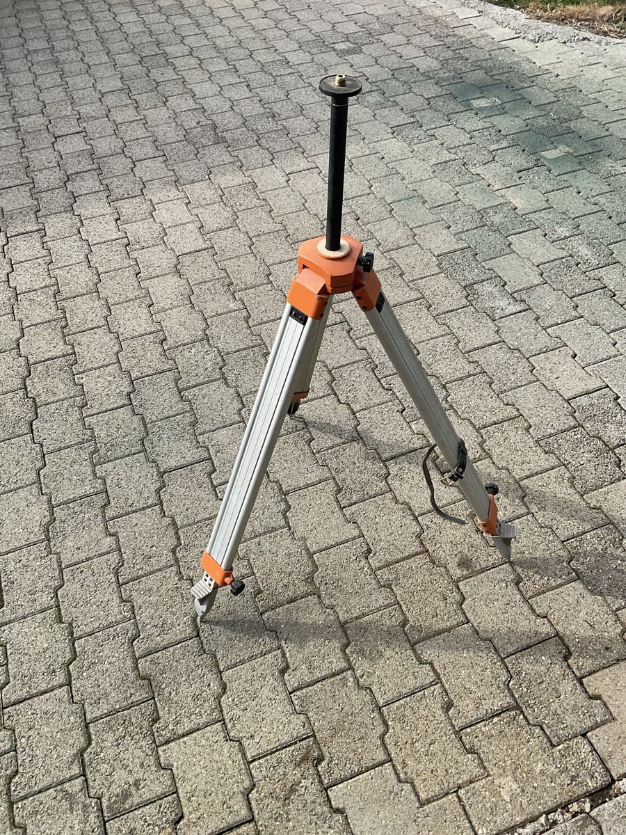 Misurare: Stativ für Laser oder Nivelliergerät – Usato da Eschenbach LU venduto da Resu685