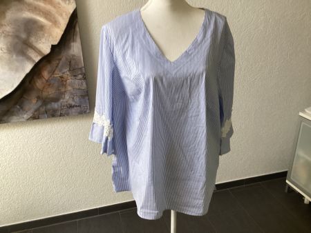 BIANCA Bluse Damen gestreift Gr. 46 mit Spitze guter Zustand