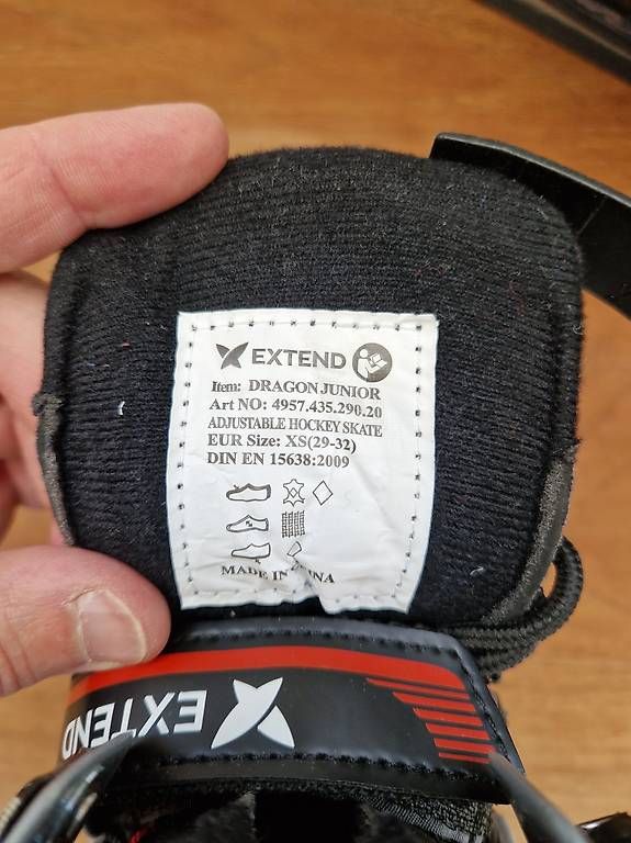 Schlittschuhe: Extend Dragon Junior Grösse 29-32 – Gebraucht aus Uerzlikon von Rotkreuzer 1