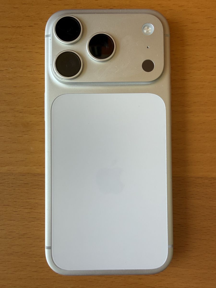 Apple Telefoni cellulari / Smartphones: IPhone IPhone 17 Pro 512GB Silver mit Hülle und Panzerglas – Nuovo (secondo la descrizione) da Au ZH venduto da Nicimahler 1