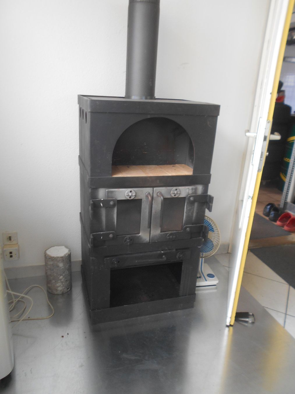 Stufe caminetto: Schwedenofen / Metallofen – Usato da Altstätten SG venduto da Ivo010 3