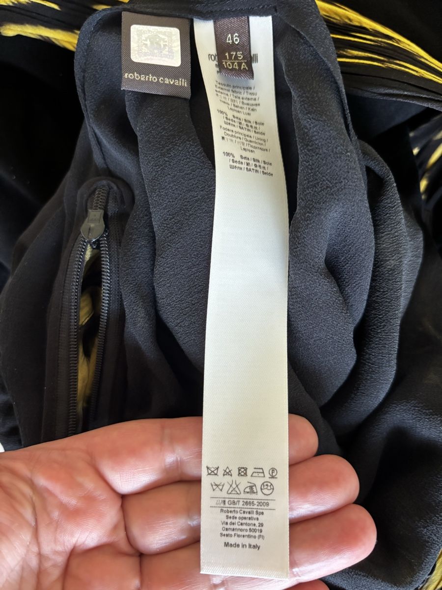 Roberto Cavalli Kleider: 100% Seide Roberto Cavalli Maxikleid Gr.46 Neue – Neu und originalverpackt aus Wangen ZH von tel_gxb5 8