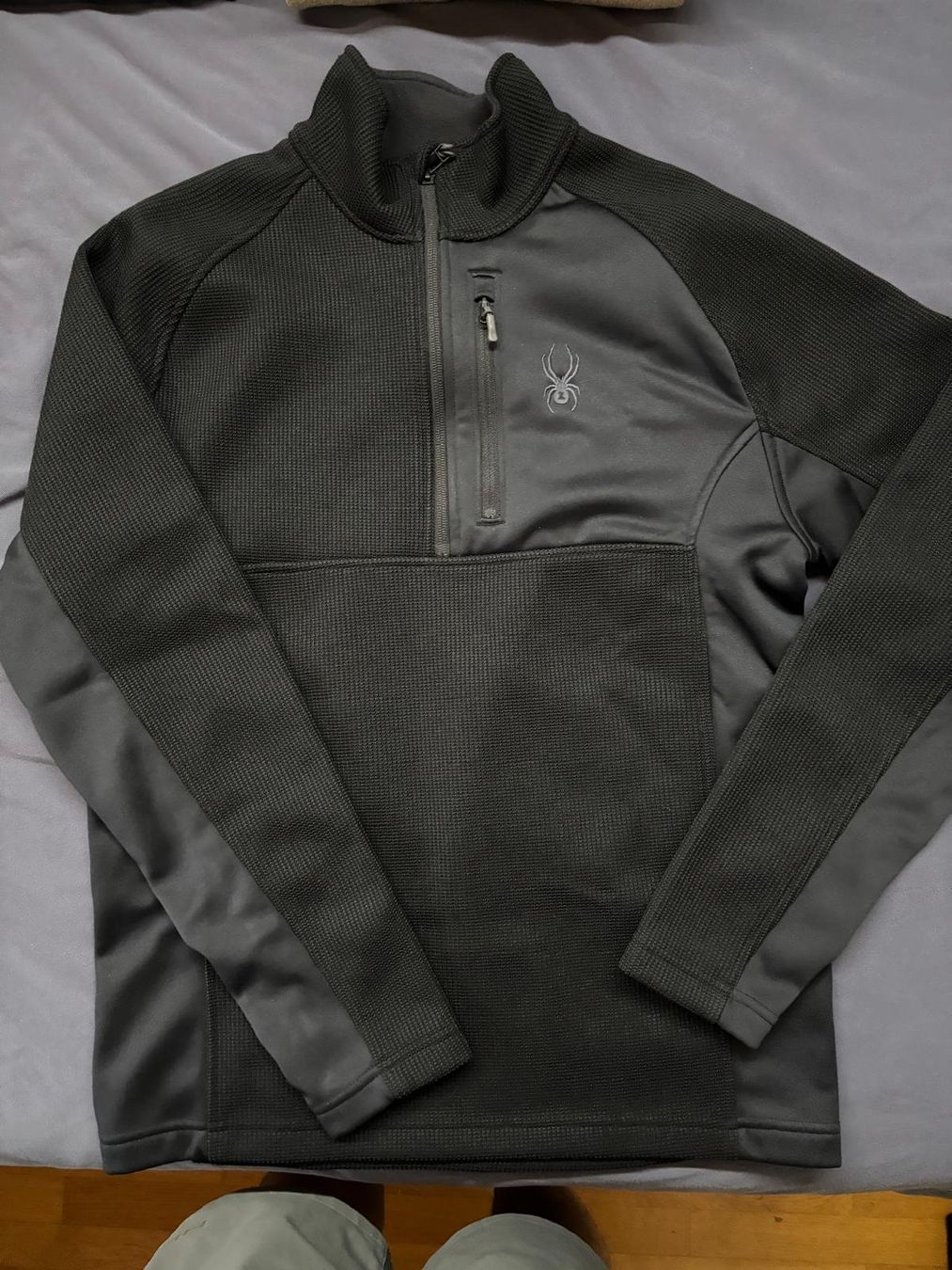 Pulls & Sweat-shirts: Spider Pullover – D'occasion à Stettlen par jas_m8ld