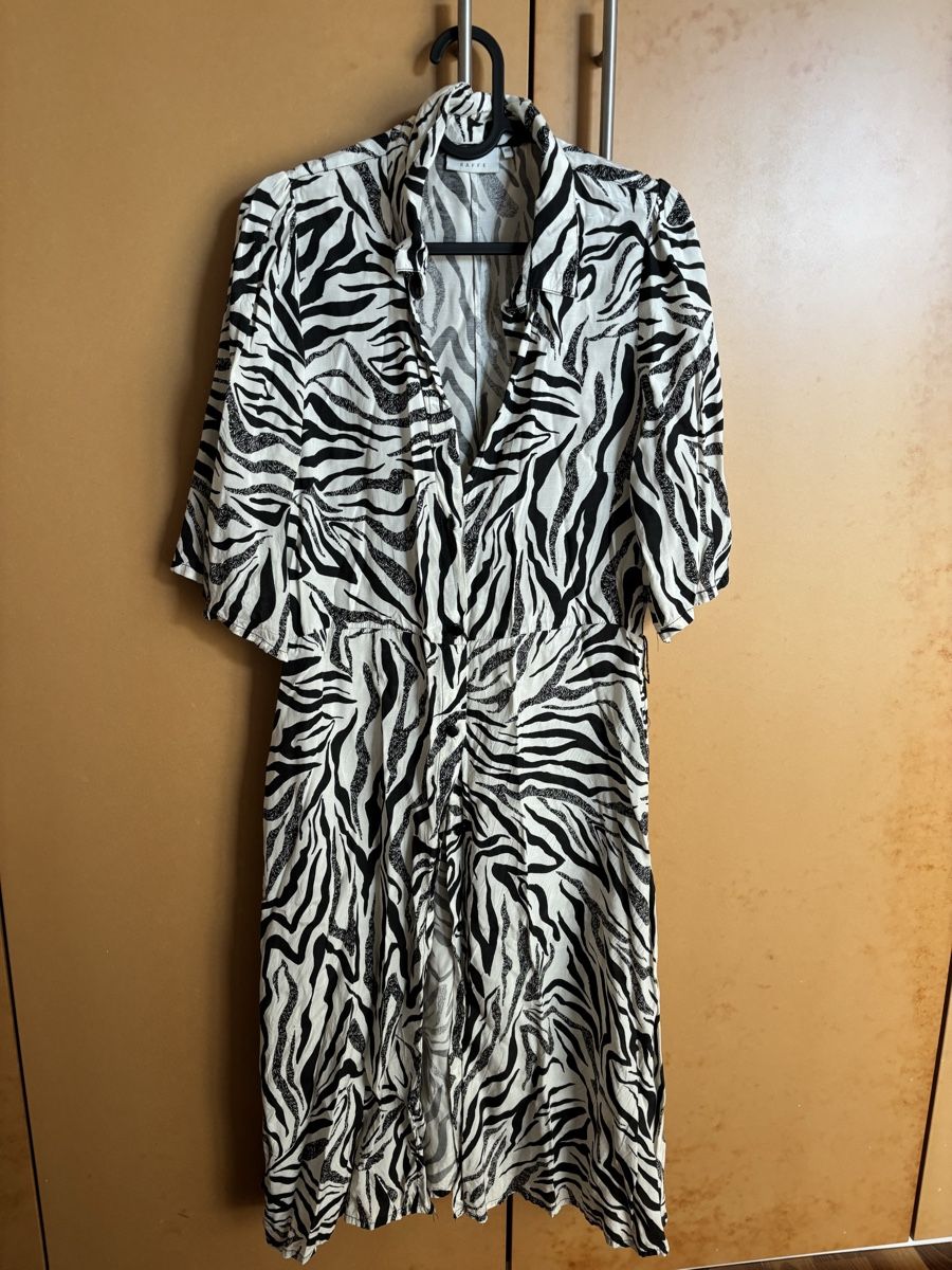 Vestiti: Kleid Zebra  – Usato da Frenkendorf venduto da TinaRad