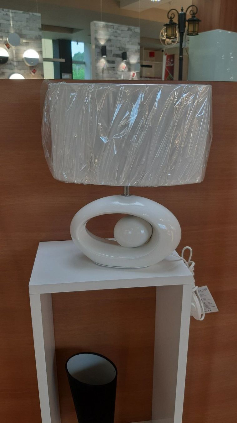 Lampade: MARGA Tischlampe Weiss – Nuovo e nell'imballaggio originale da Lachen SZ venduto da ANDDUS-MASSLIGHT 1
