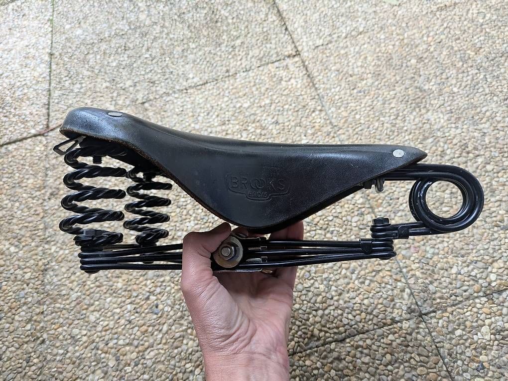 Ersatzteile: Brooks England B90/3 – Gebraucht aus Belprahon von Daewoos 1