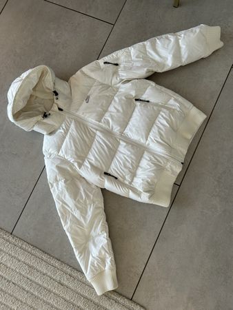 Daunenjacke von Nike Grösse.S in Top Zustand