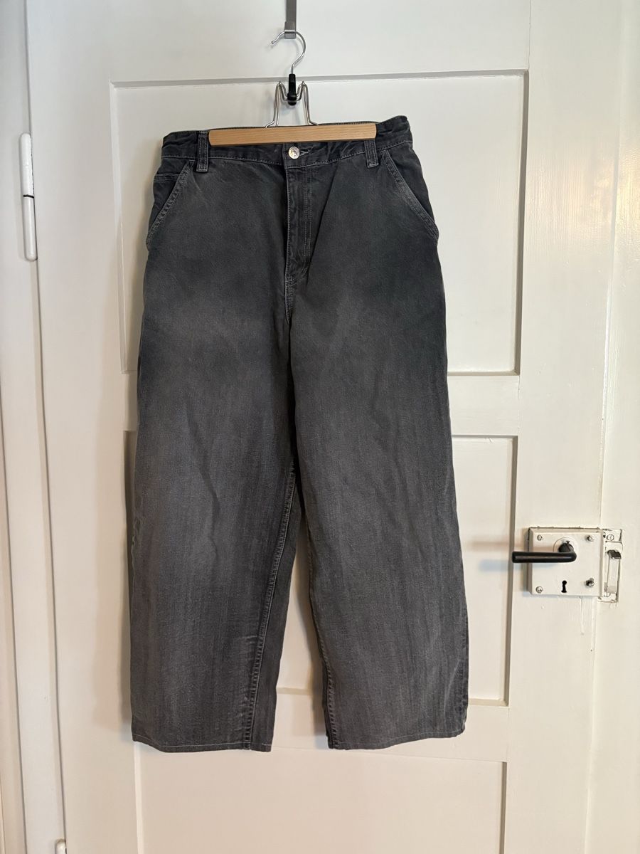 Bershka Jeans: Weite Jeans von BERSHKA Gr. 36 – Usato da Schwerzenbach venduto da frauminze