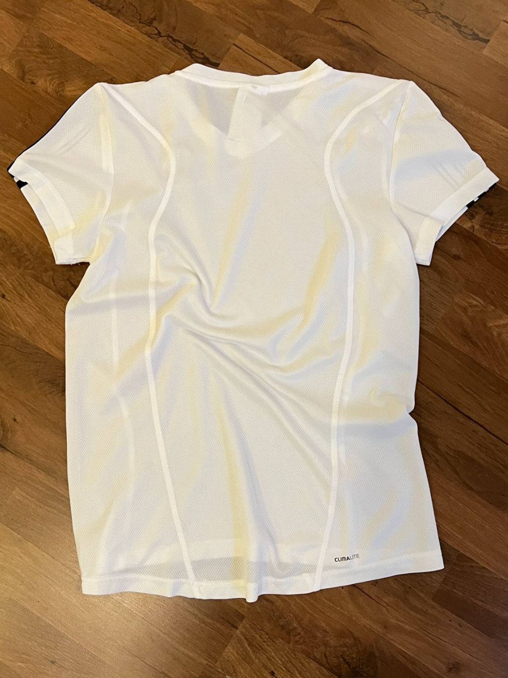 Adidas T-Shirts: Adidas ClimaCool Funktionsshirt Grösse 40/M – Gebraucht aus Hondrich von Greppen37 4