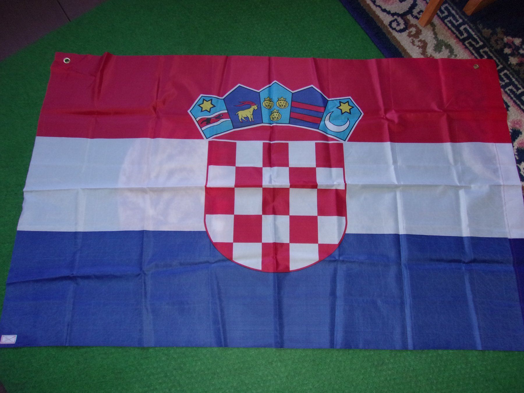 Bandiere: Drapeau Croate. – Usato da Preverenges venduto da Caravane