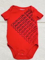 Baby Body Calvin Klein Jeans rot Grösse 12 Monate